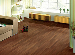 parquet flottant Chataignier 6 couches de vernis