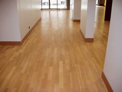 Parquet flottant chne trois frises vitrifi en usine